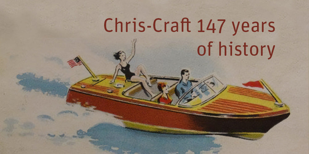 Vintage Chris Craft of Algonac, Michigan Pullover Hoodie