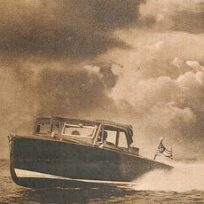 A review of Classic vs Replica Mahogany Speedboats