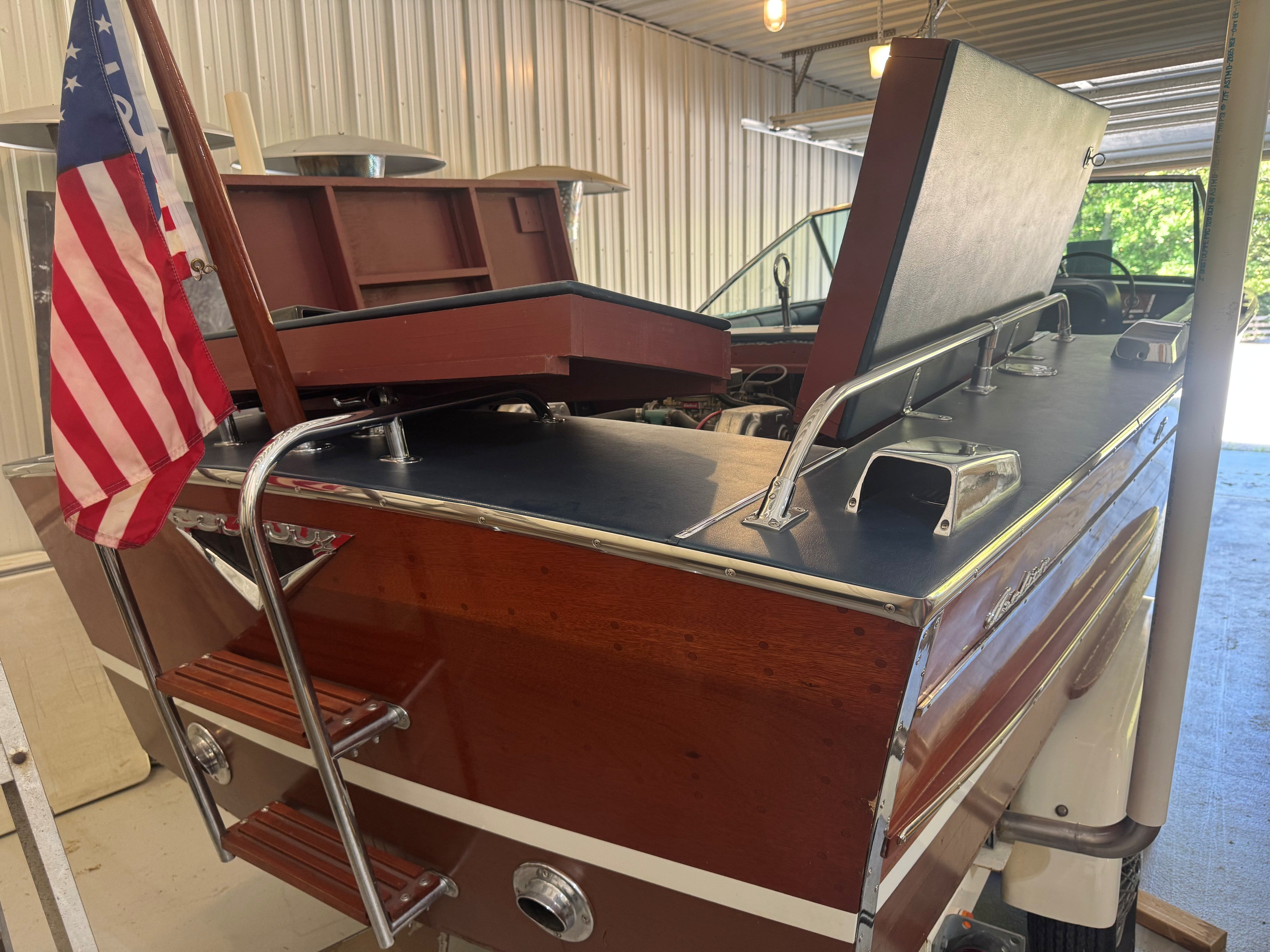 1967 Century Arabian 19'