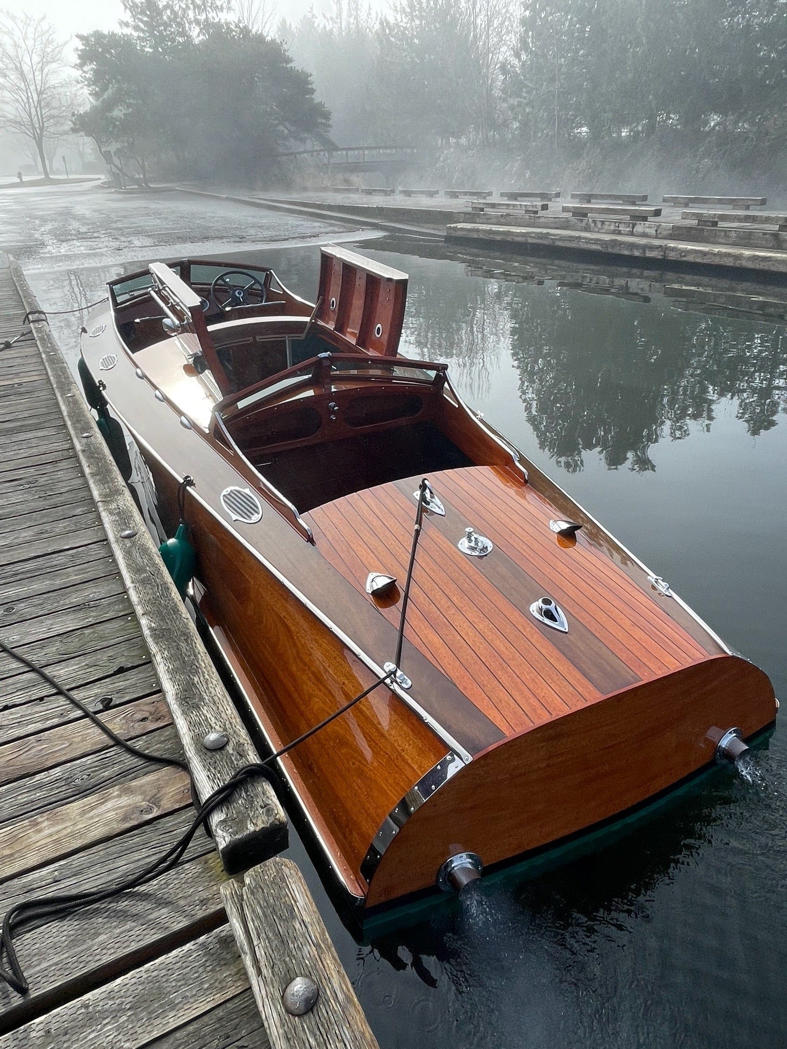 2025 25' Reproduction Comet