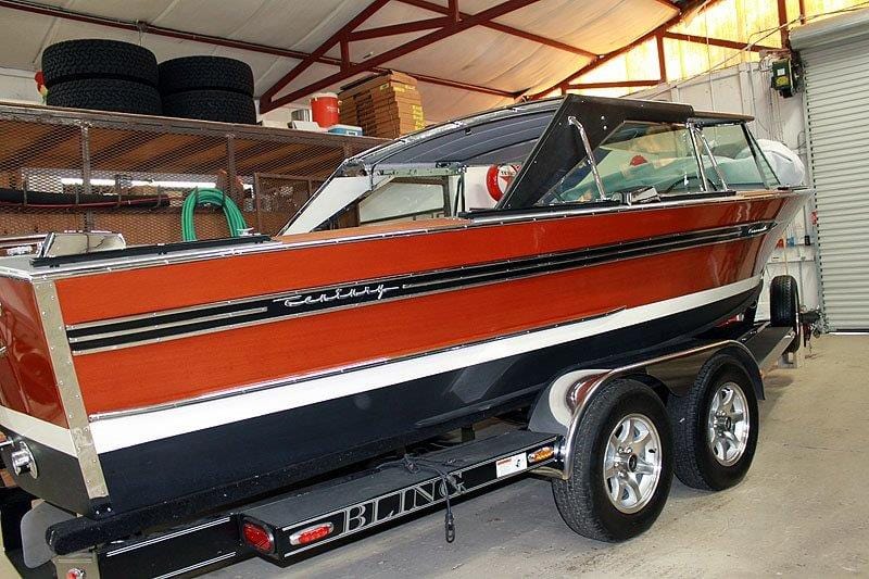 1967 CENTURY CORONADO 21'