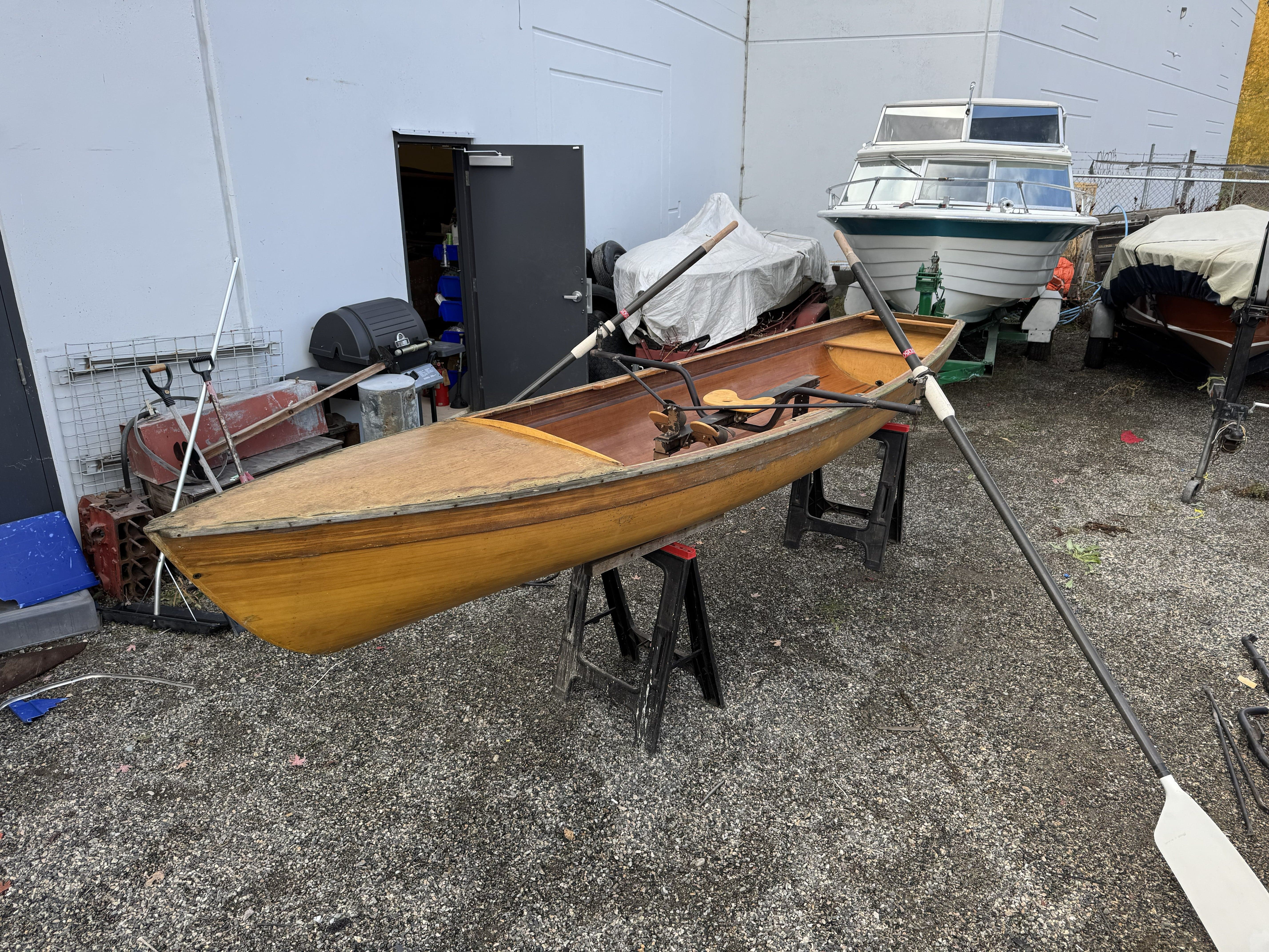CUSTOM BUILT CEDAR STRIP ROWING SKIFF
