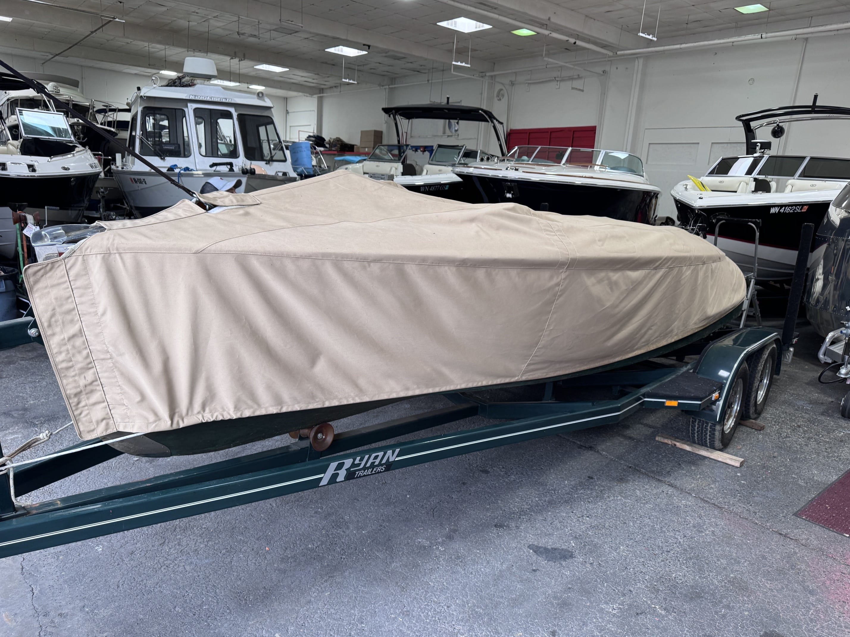 1940 19' CHRIS-CRAFT CUSTOM RUNABOUT