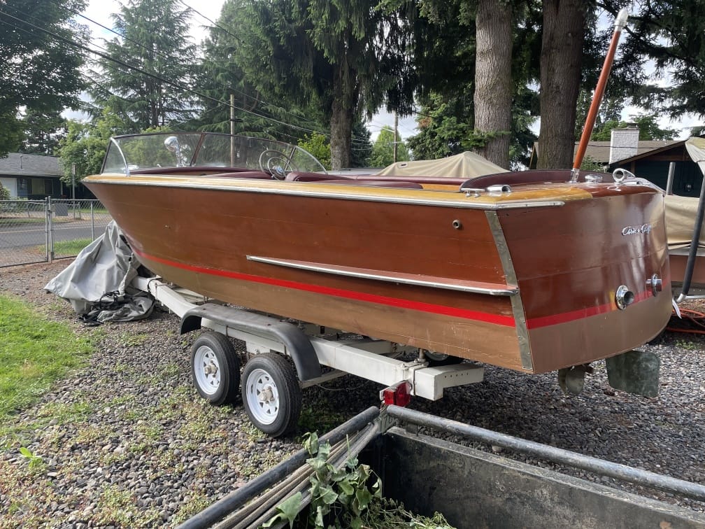 1951 CHRIS CRAFT 19' HOLIDAY