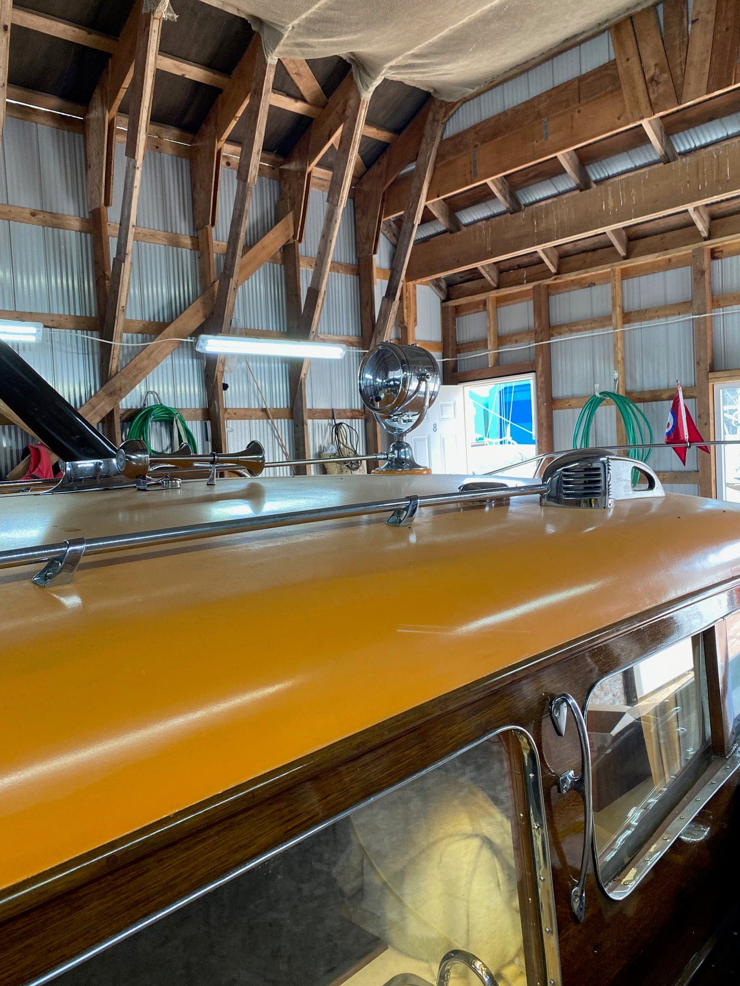 1954 CHRIS-CRAFT 36' CORVETTE