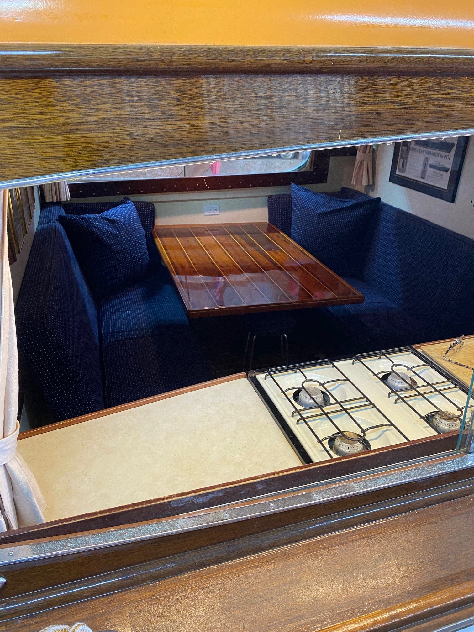 1954 CHRIS-CRAFT 36' CORVETTE