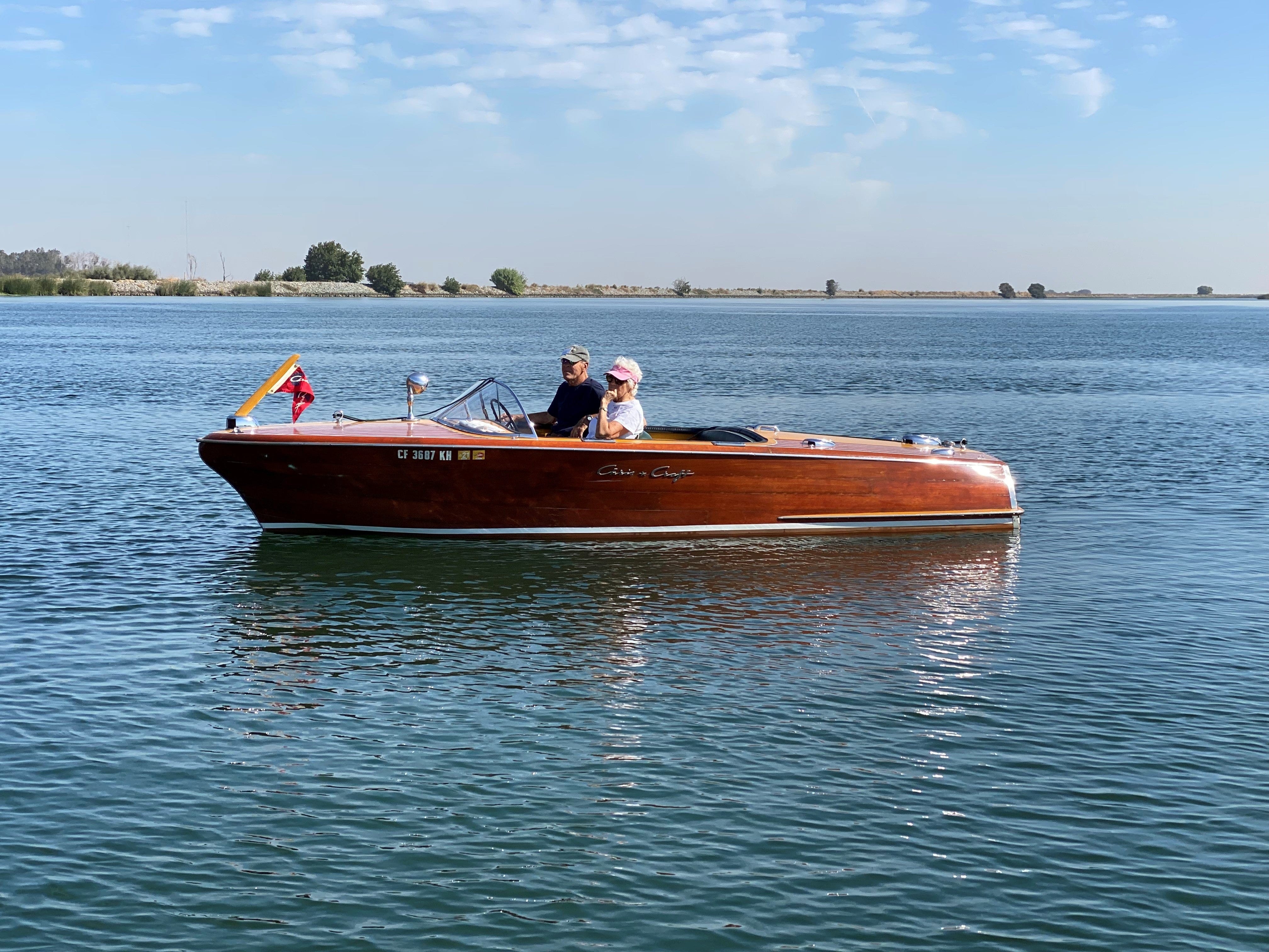 1957 CHRIS-CRAFT CAPRI 19'