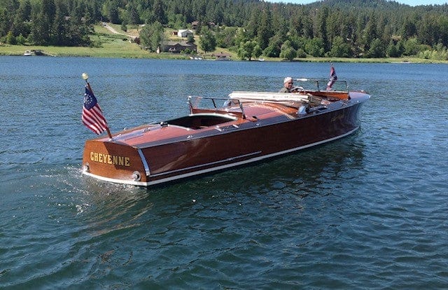 1929 28' GARWOOD TRIPLE COCKPIT RUNABOUT