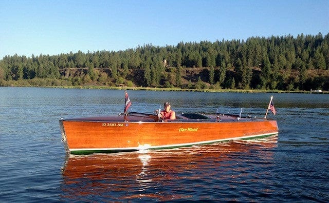 1929 28' GARWOOD TRIPLE COCKPIT RUNABOUT