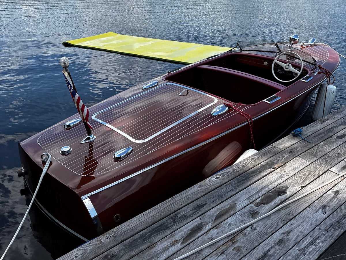 1946 CHRIS-CRAFT 17' DELUXE