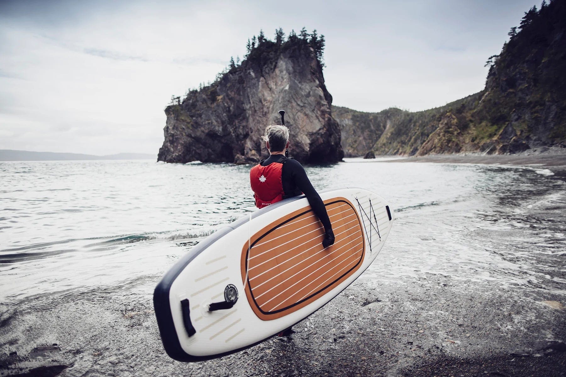 Beau Lake Newport Inflatable Stand Up Paddleboard