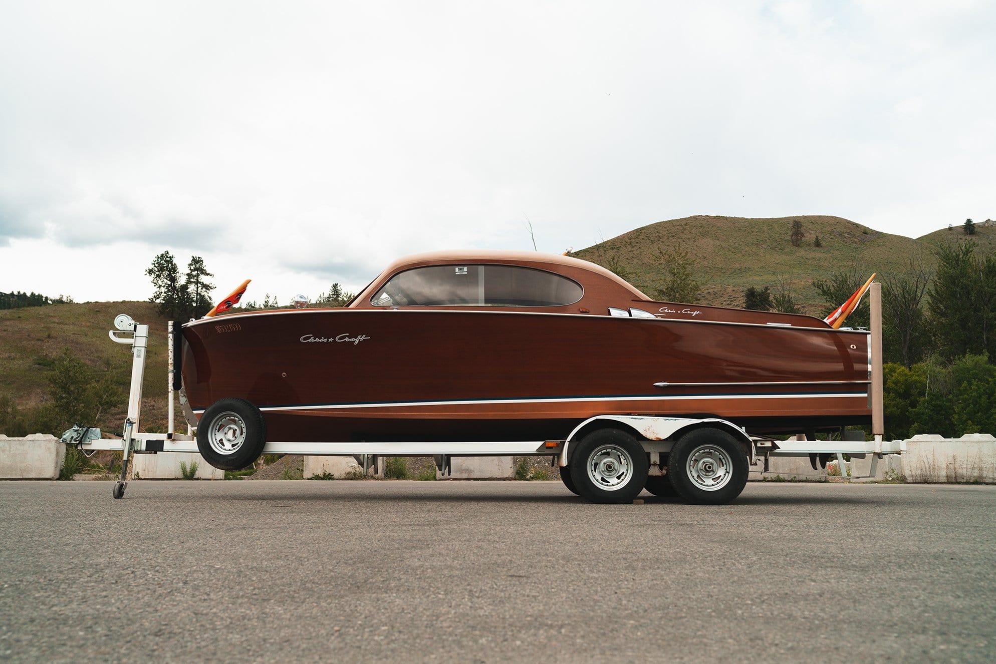 1954 CHRIS-CRAFT 22' CUSTOM SEDAN
