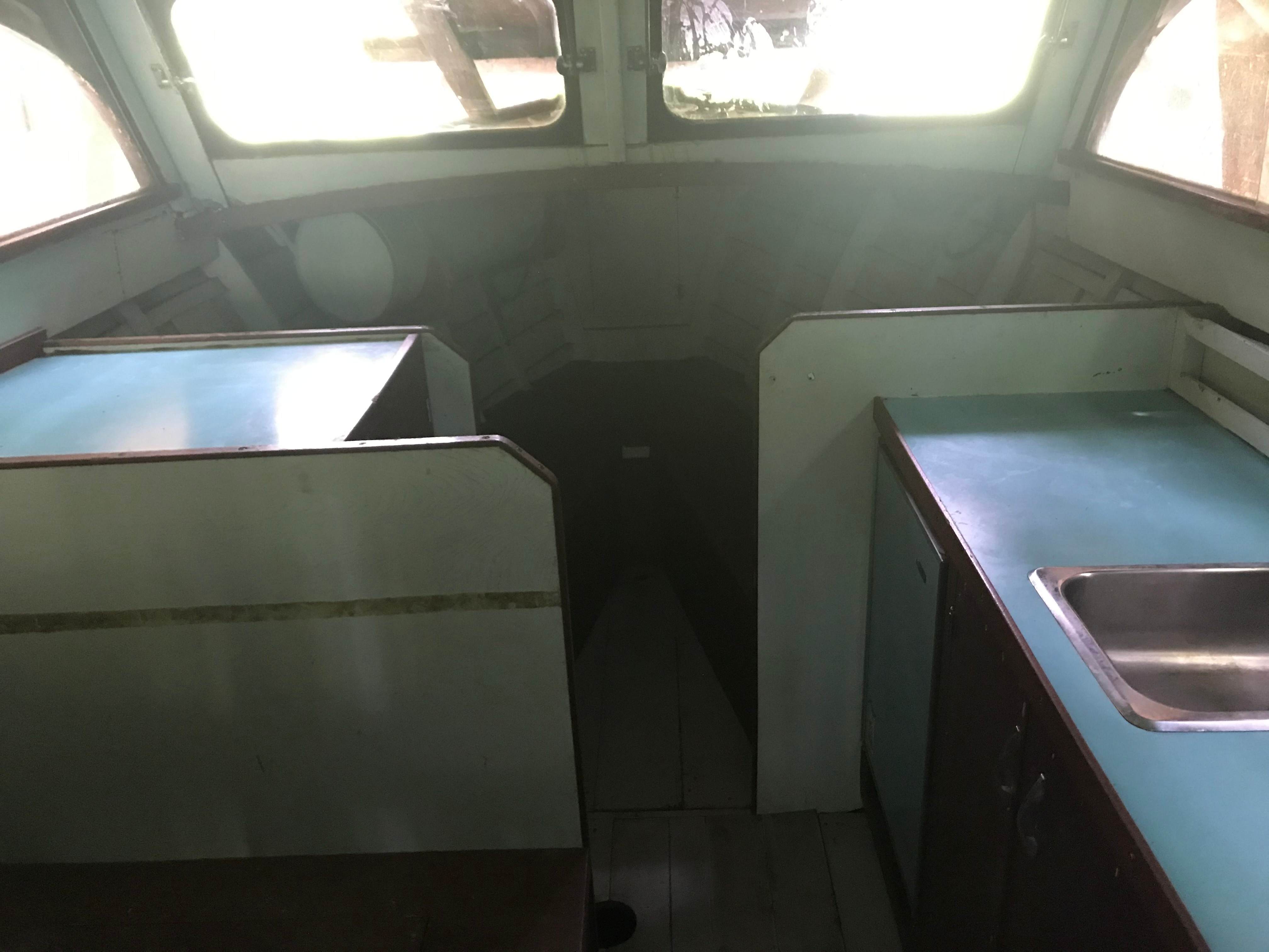 Classic Wooden Boat for Sale - 1941 CHRIS-CRAFT 26' DELUXE CRUISER