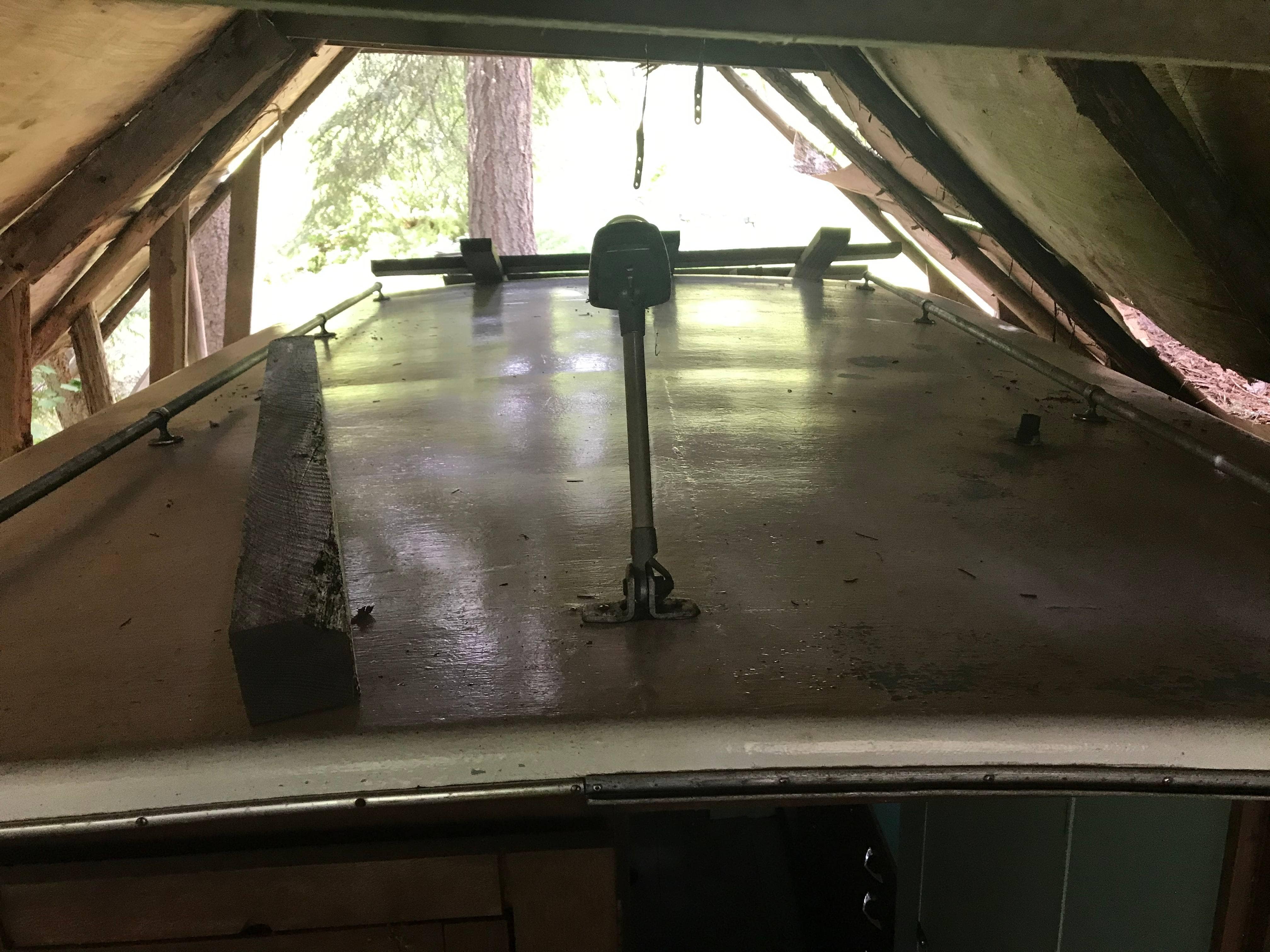 Classic Wooden Boat for Sale - 1941 CHRIS-CRAFT 26' DELUXE CRUISER