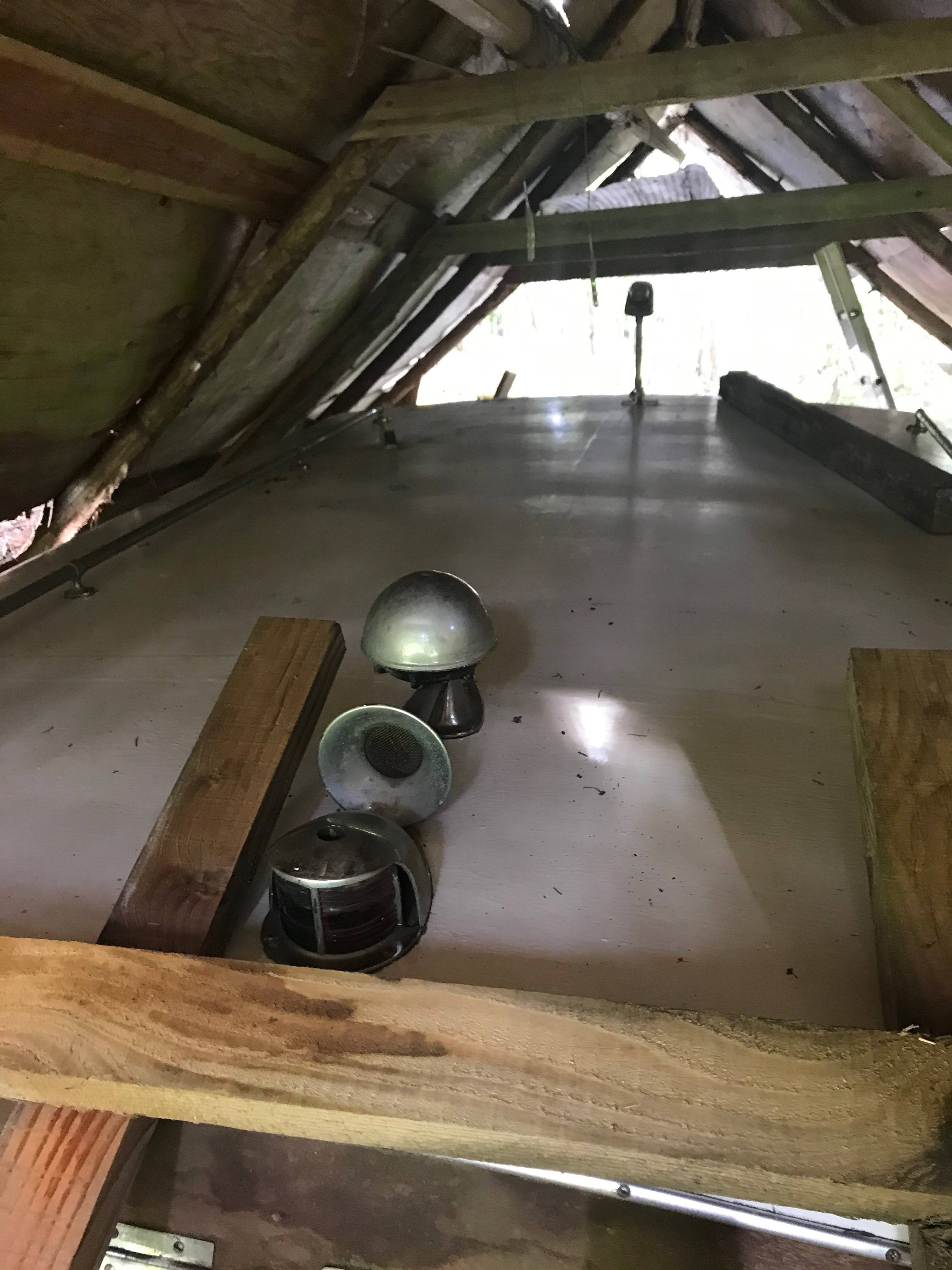 Classic Wooden Boat for Sale - 1941 CHRIS-CRAFT 26' DELUXE CRUISER