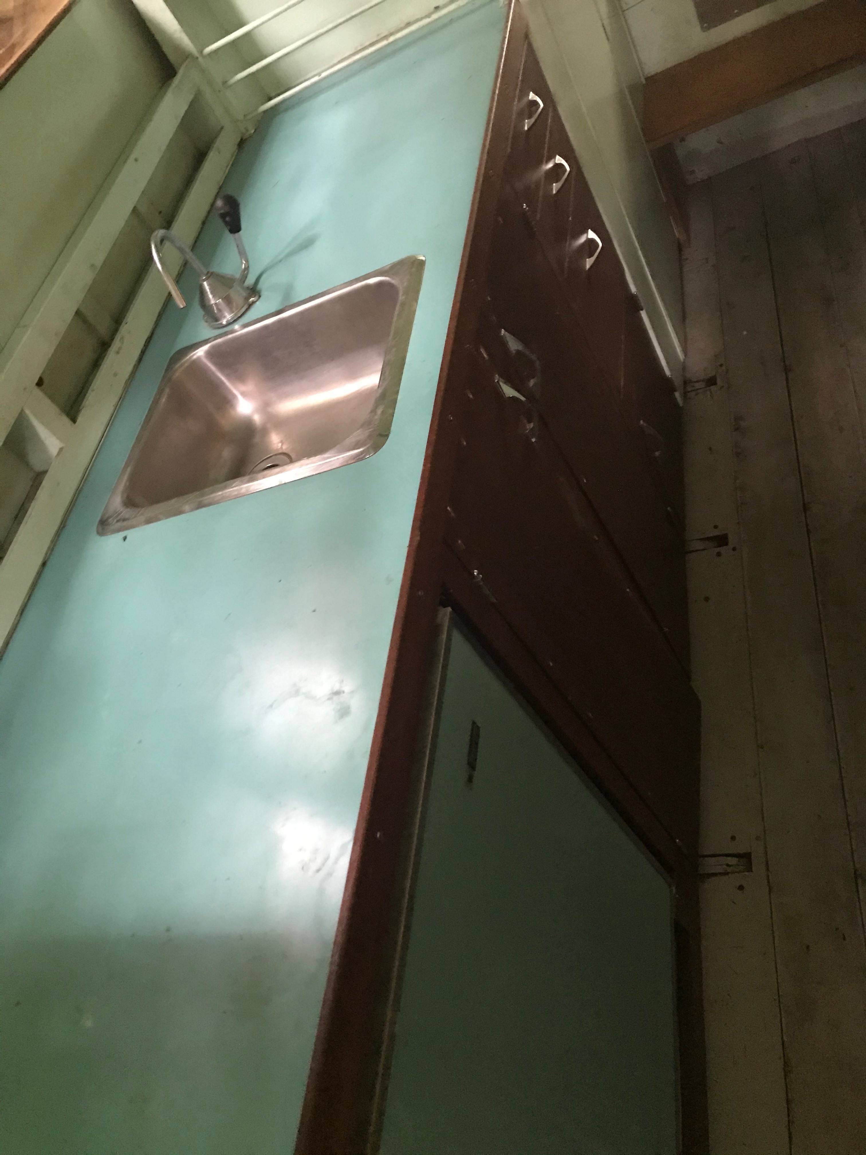 Classic Wooden Boat for Sale - 1941 CHRIS-CRAFT 26' DELUXE CRUISER