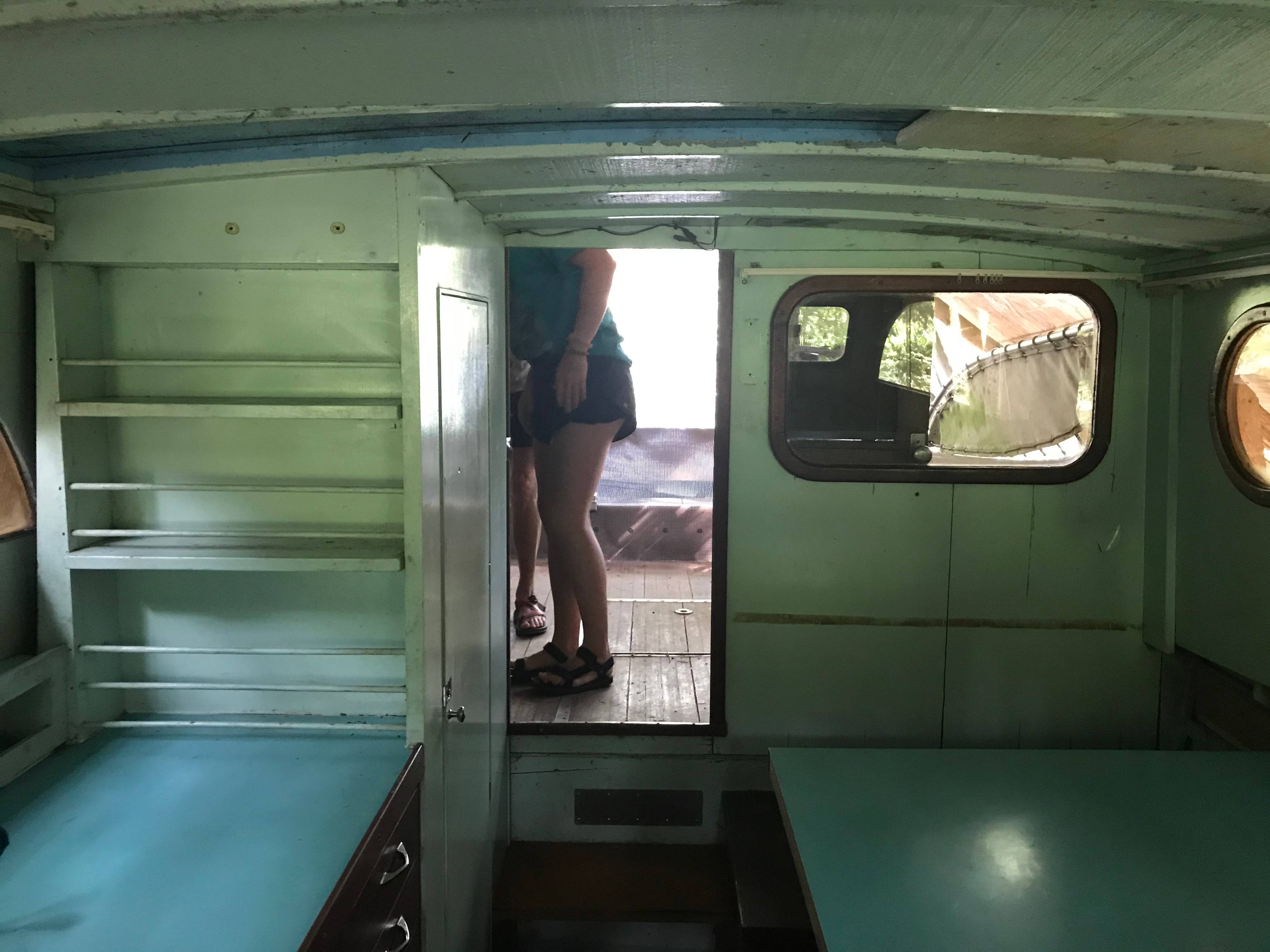 Classic Wooden Boat for Sale - 1941 CHRIS-CRAFT 26' DELUXE CRUISER