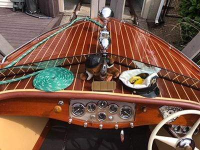 Classic Wooden Boat for Sale - 1946 GAR-WOOD COMMODORE MODEL 606 19'5