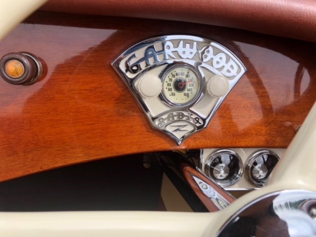 Classic Wooden Boat for Sale - 1946 GAR-WOOD COMMODORE MODEL 606 19'5