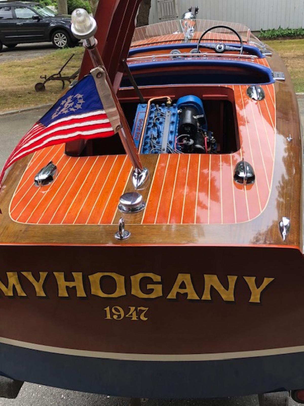 Classic Wooden Boat for Sale - 1947 CHRIS CRAFT 17' DELUXE