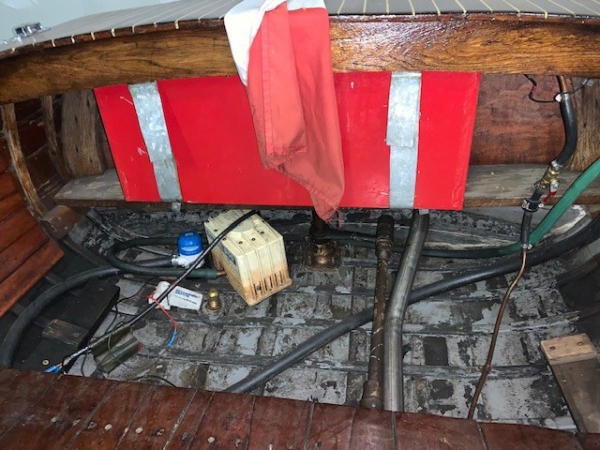 Classic Wooden Boat for Sale - 1948 DUKE 18' PLAYMATE - MOSTLY ORIGINAL BOAT