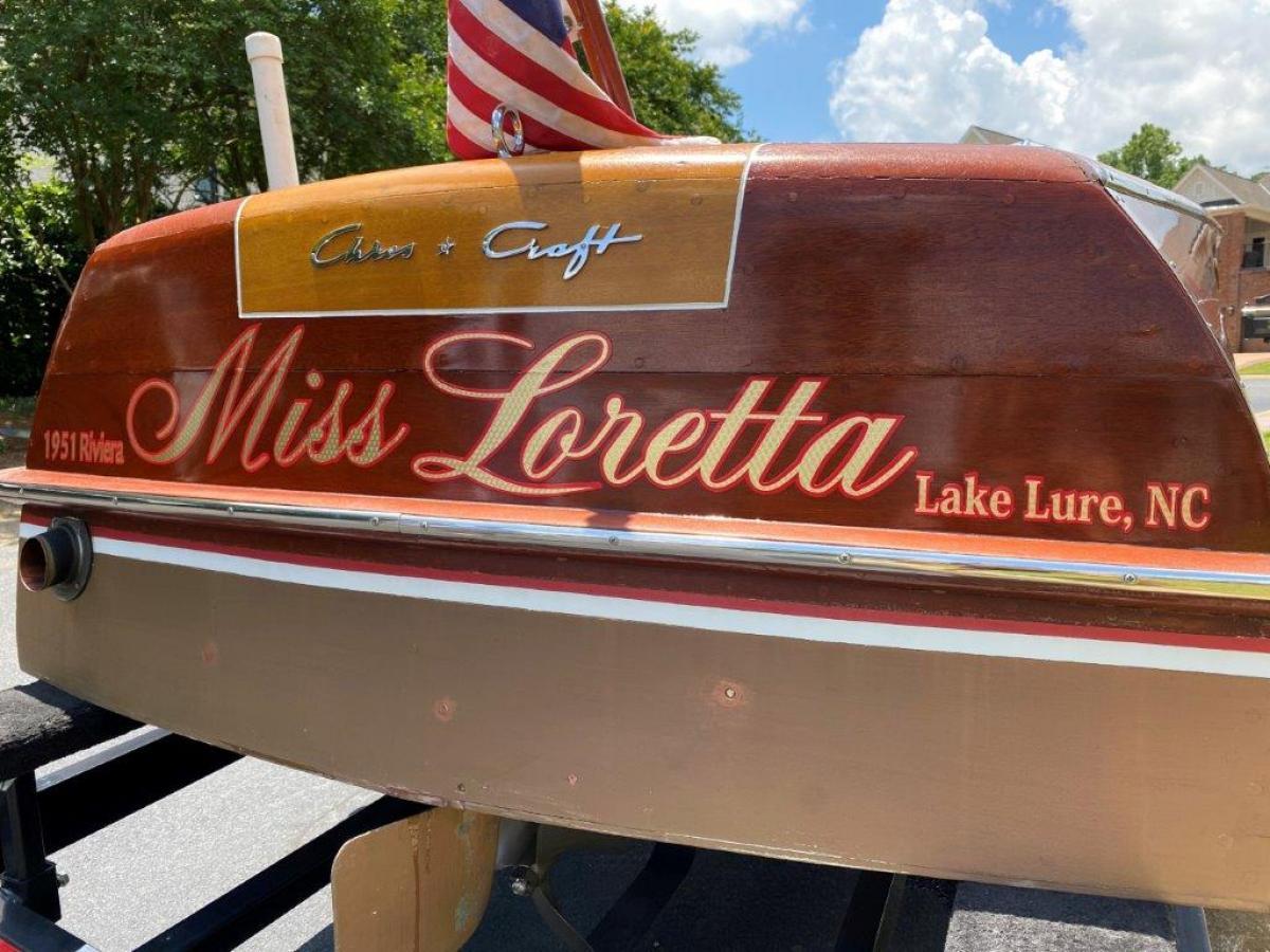 Classic Wooden Boat for Sale - 1951 CHRIS-CRAFT 18' RIVIERA