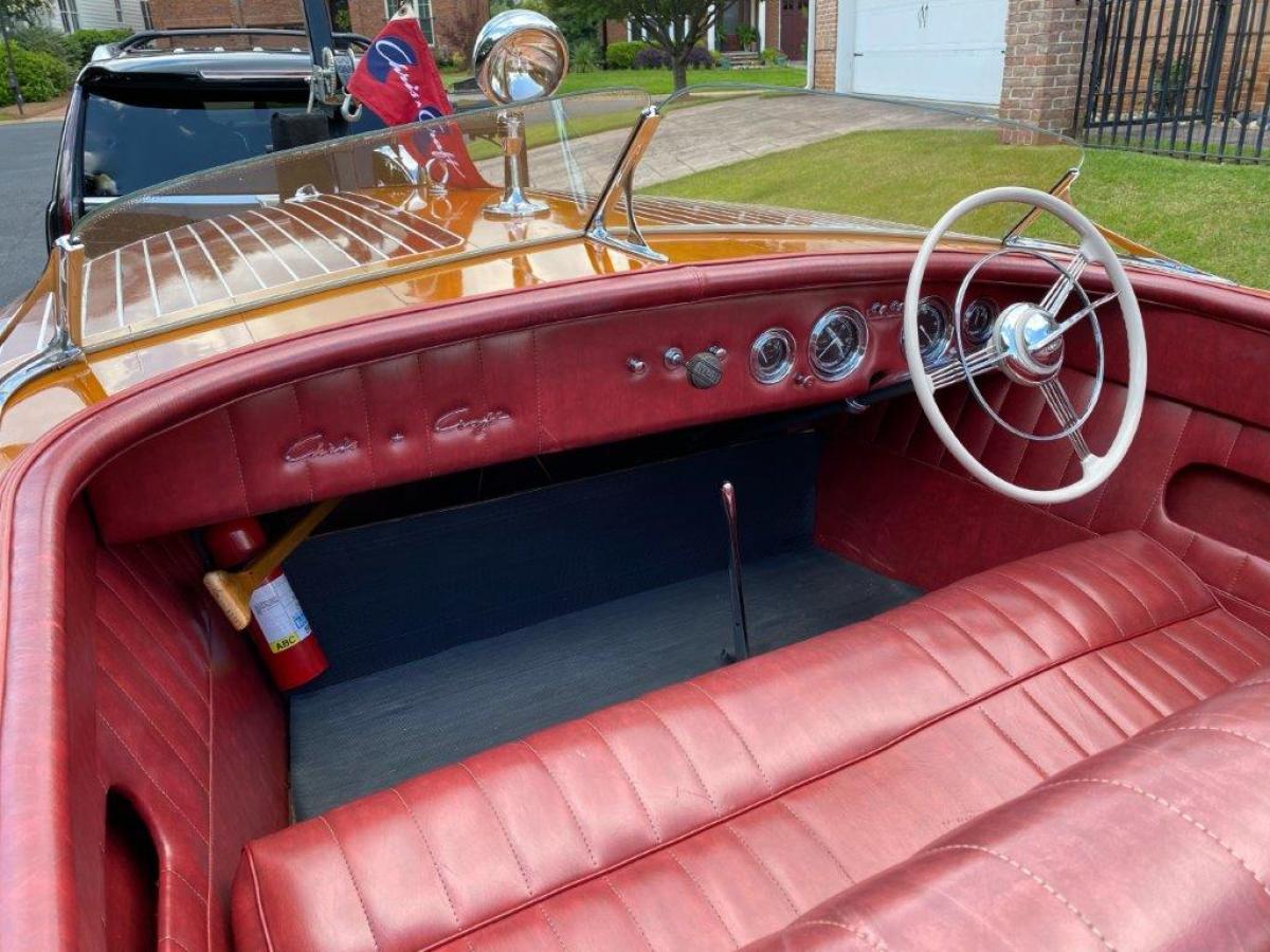 Classic Wooden Boat for Sale - 1951 CHRIS-CRAFT 18' RIVIERA
