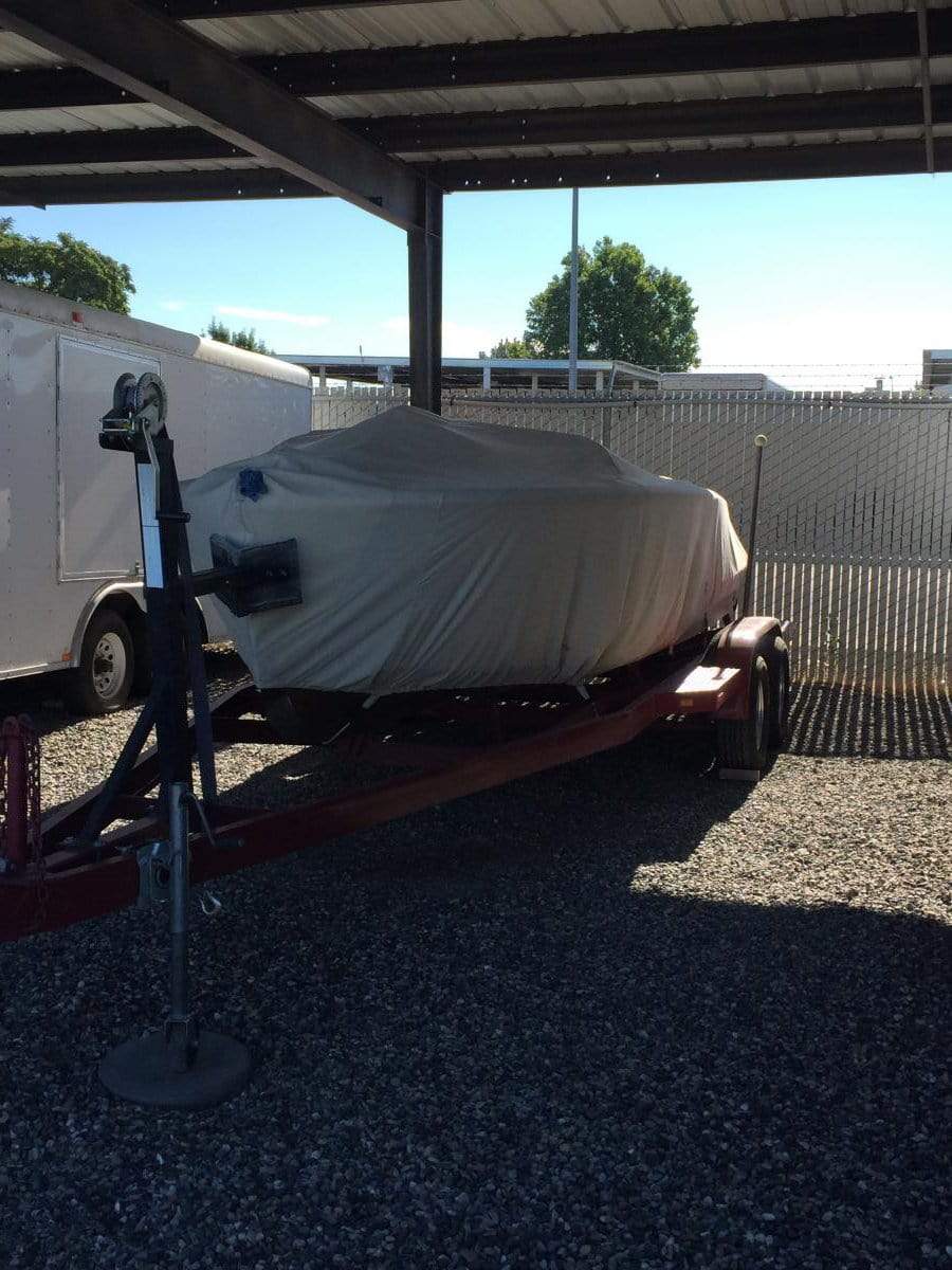 Classic Wooden Boat for Sale - 1951 CHRIS CRAFT 20' RIVIERA