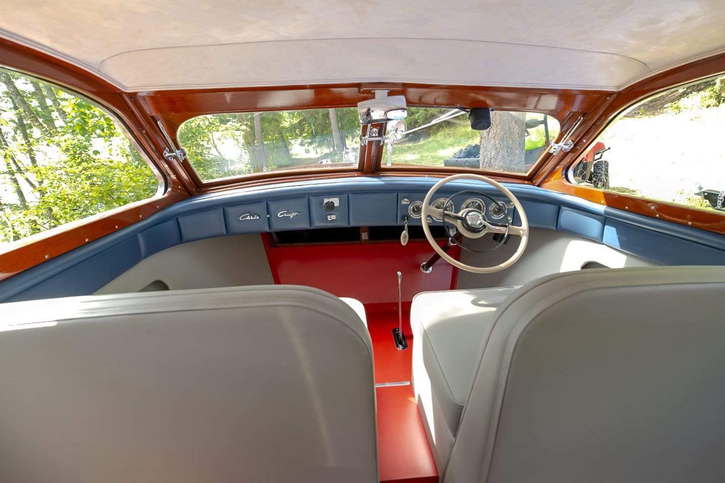 Classic Wooden Boat for Sale - 1954 CHRIS CRAFT 22' CUSTOM SEDAN
