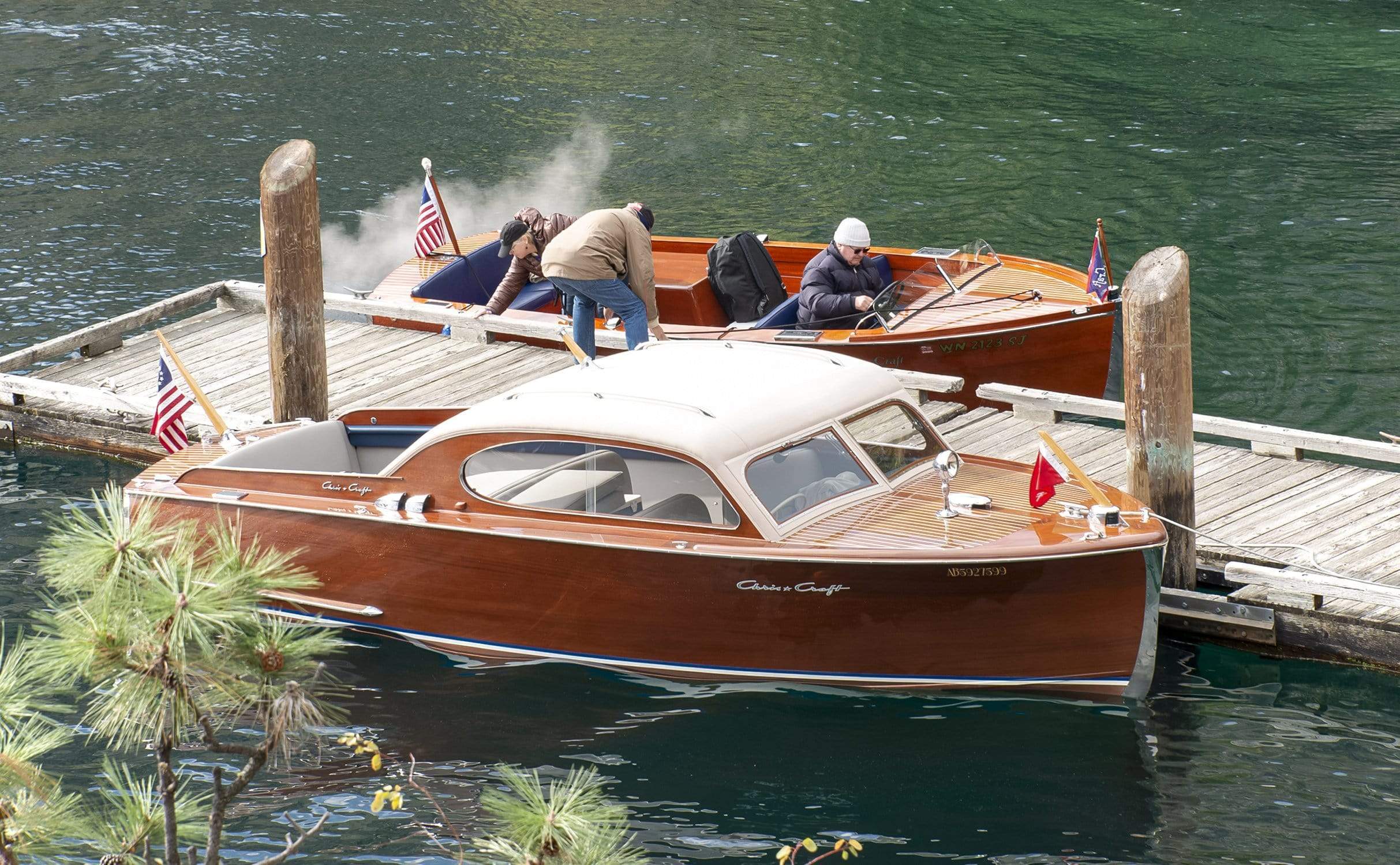 Classic Wooden Boat for Sale - 1954 CHRIS CRAFT 22' CUSTOM SEDAN