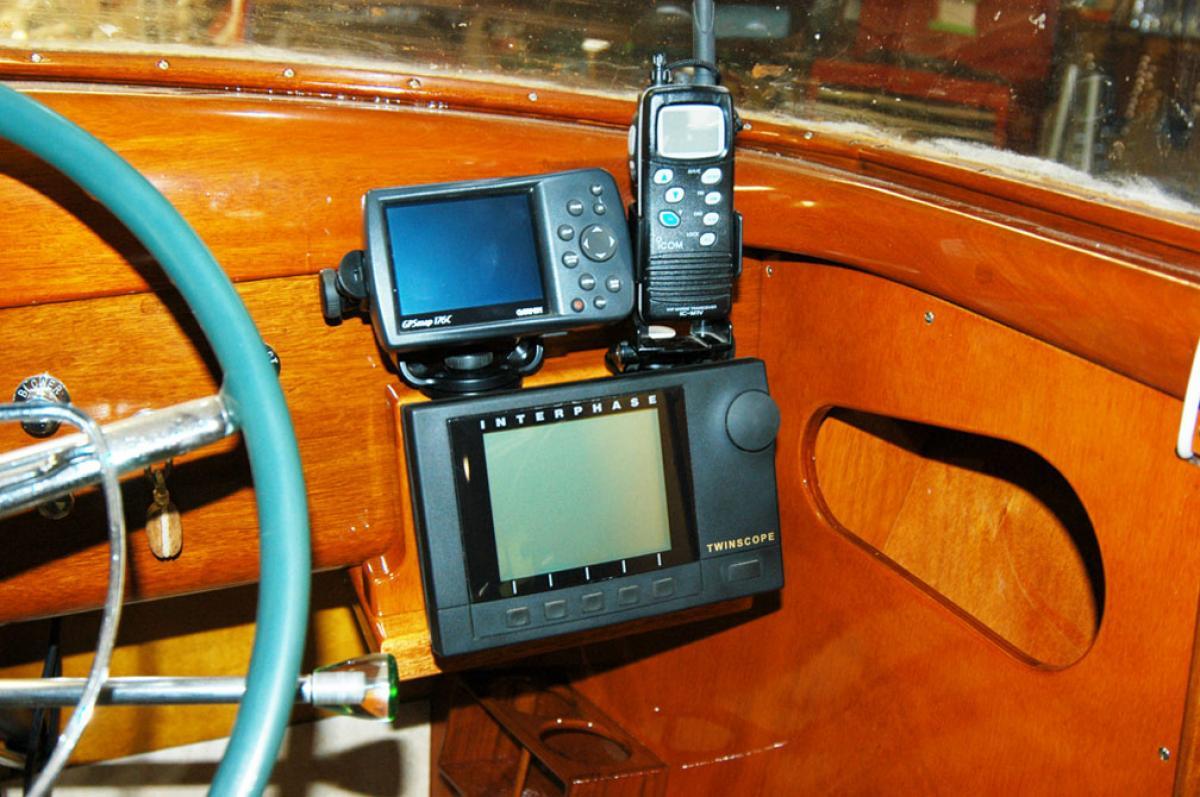 Classic Wooden Boat for Sale - 1954 SHEPHERD 24' HARDTOP