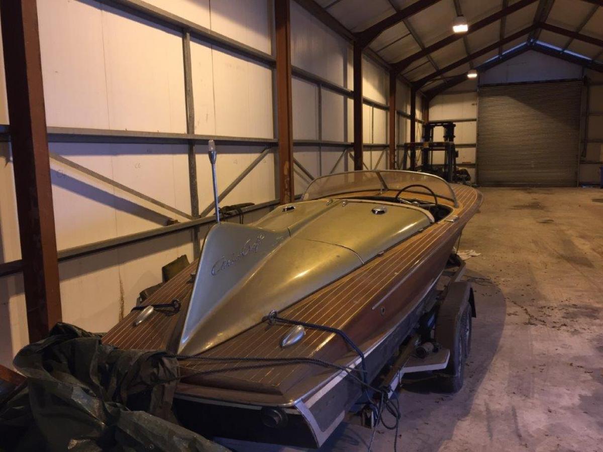 Classic Wooden Boat for Sale - 1955 CHRIS CRAFT 21' COBRA