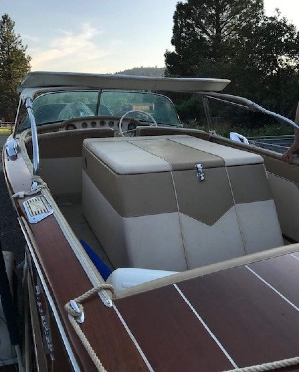 Classic Wooden Boat for Sale - 1957 CENTURY 18' RESORTER