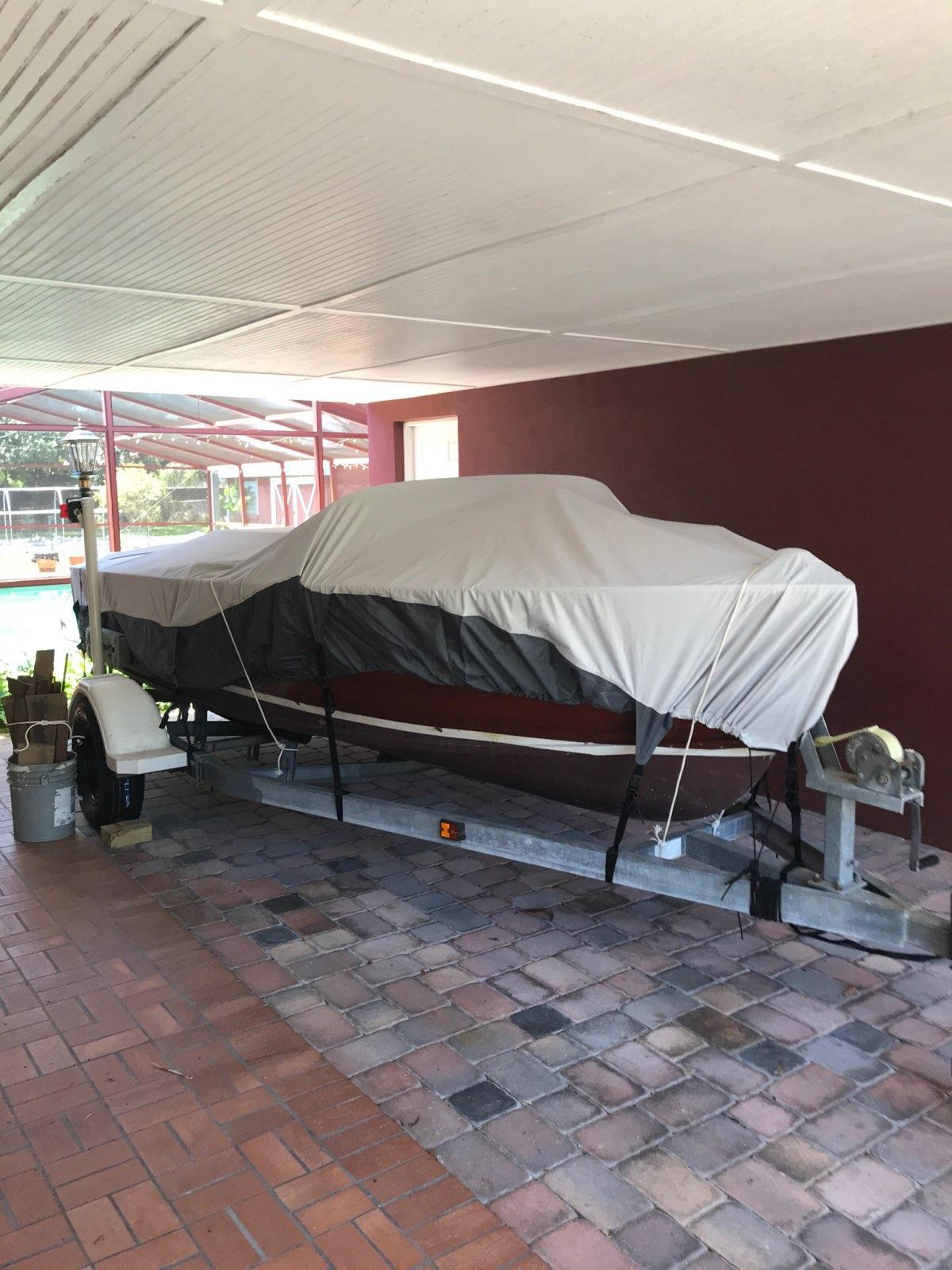 Classic Wooden Boat for Sale - 1957 CHRIS CRAFT 17' SPORTSMAN