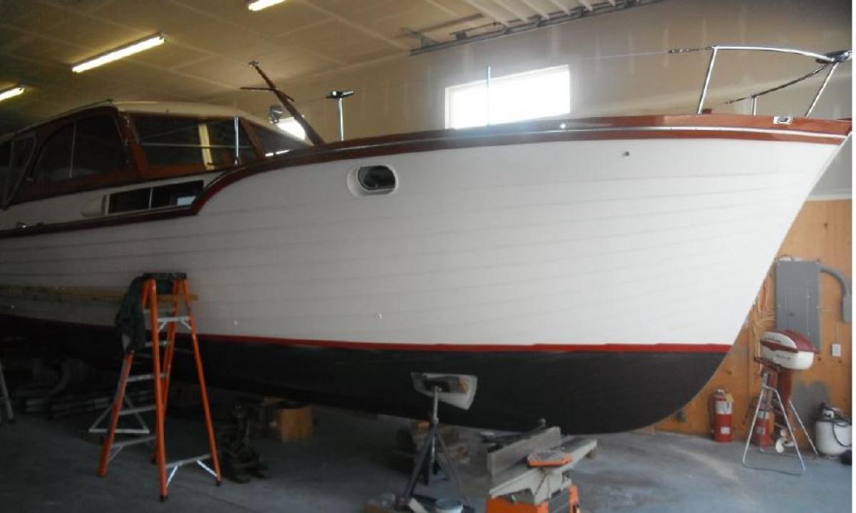 Classic Wooden Boat for Sale - 1957 CHRIS-CRAFT 40' SEA SKIFF SEMI-ENCLOSED CRUISER