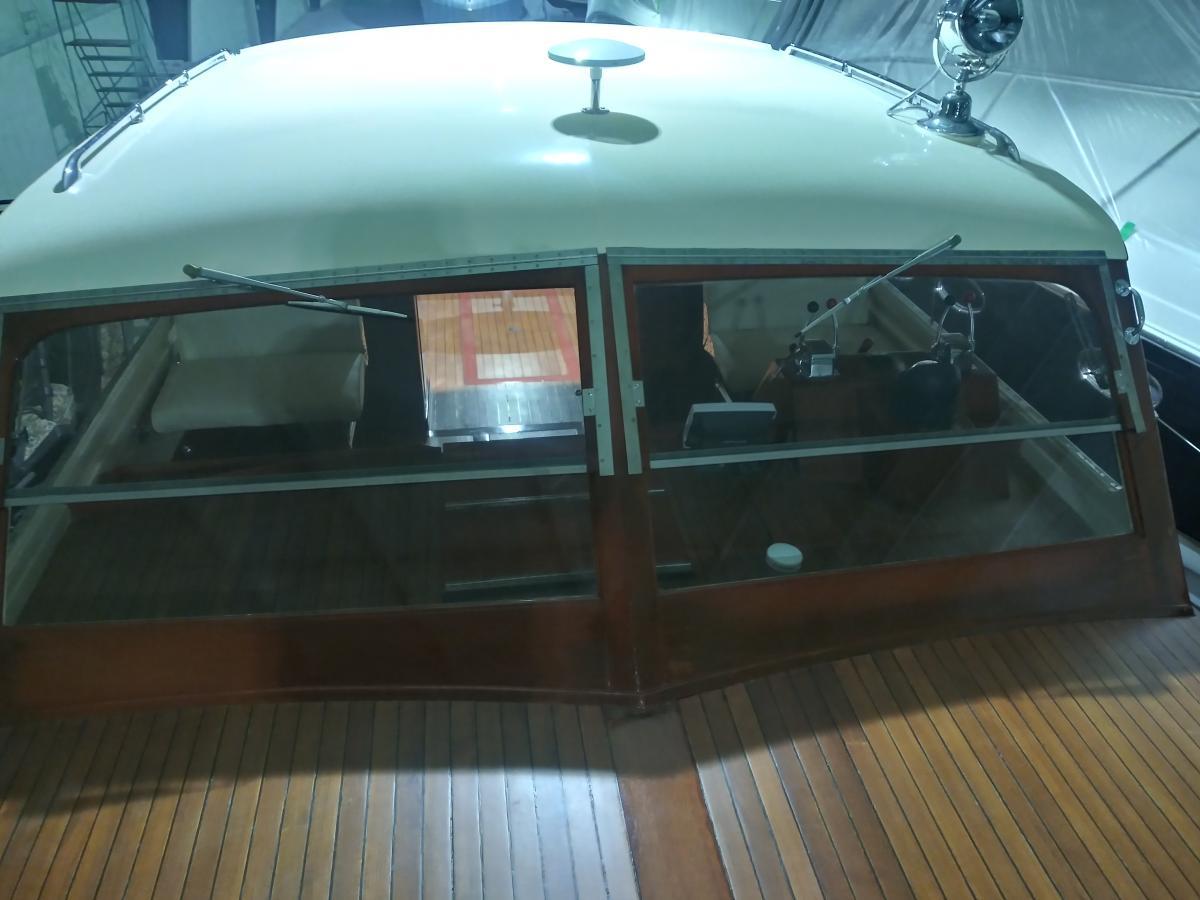 Classic Wooden Boat for Sale - 1957 CHRIS-CRAFT 40' SEA SKIFF SEMI-ENCLOSED CRUISER