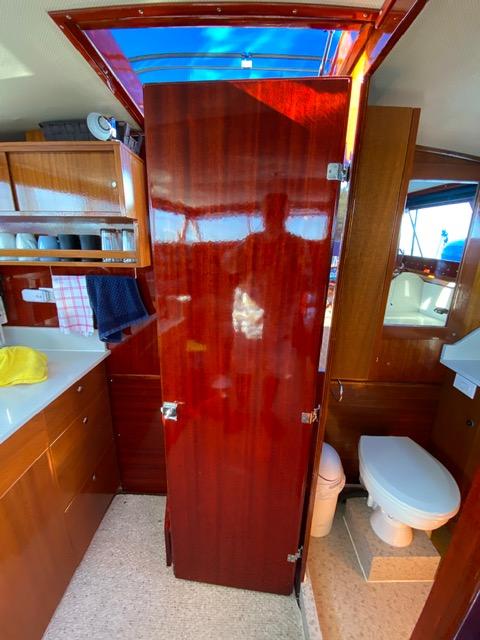 Classic Wooden Boat for Sale - 1960 Chris-Craft Roamer 35'