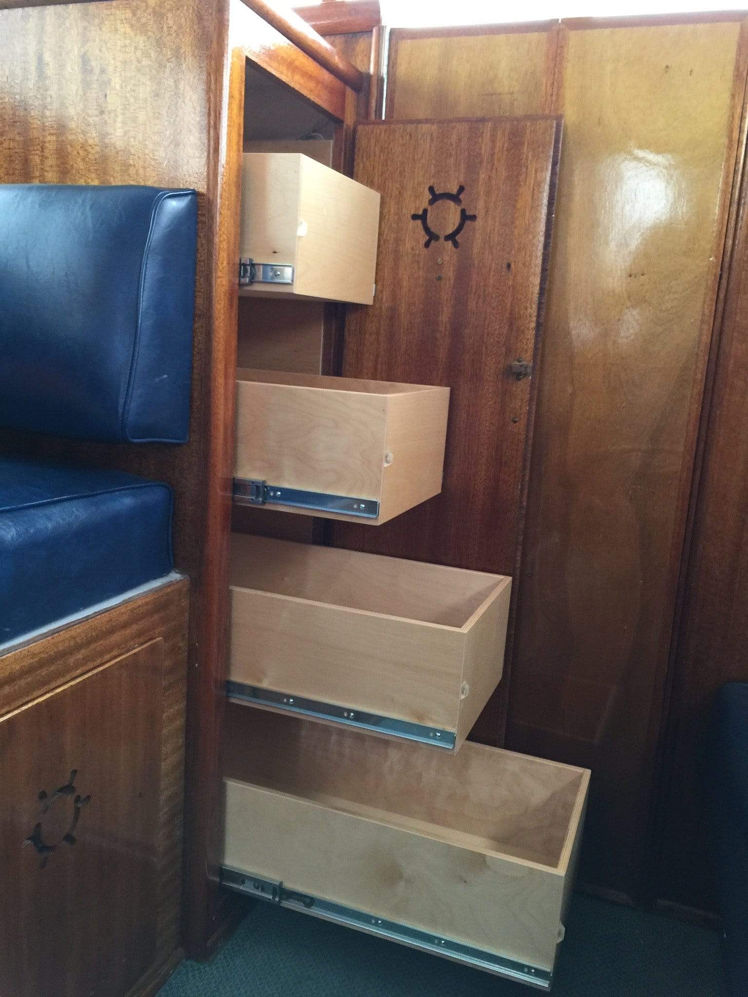 Classic Wooden Boat for Sale - 1960 Chris-Craft Roamer 35'