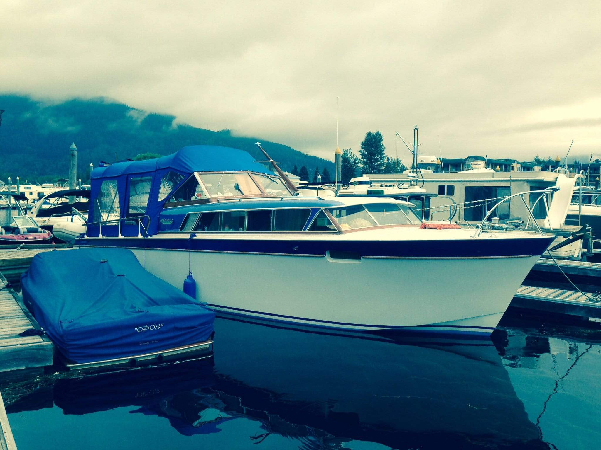 Classic Wooden Boat for Sale - 1960 Chris-Craft Roamer 35'