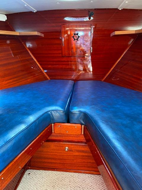 Classic Wooden Boat for Sale - 1960 Chris-Craft Roamer 35'