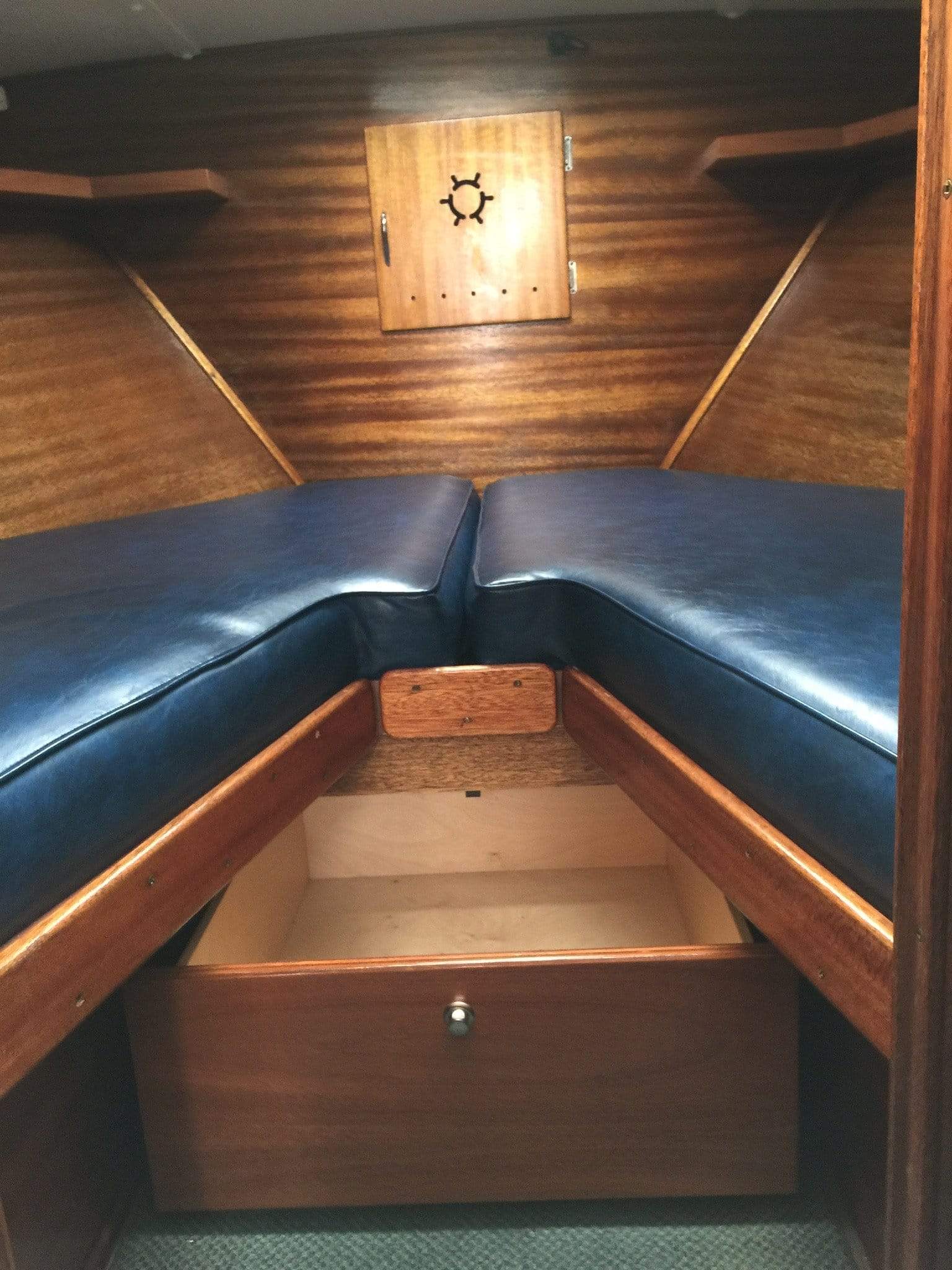 Classic Wooden Boat for Sale - 1960 Chris-Craft Roamer 35'