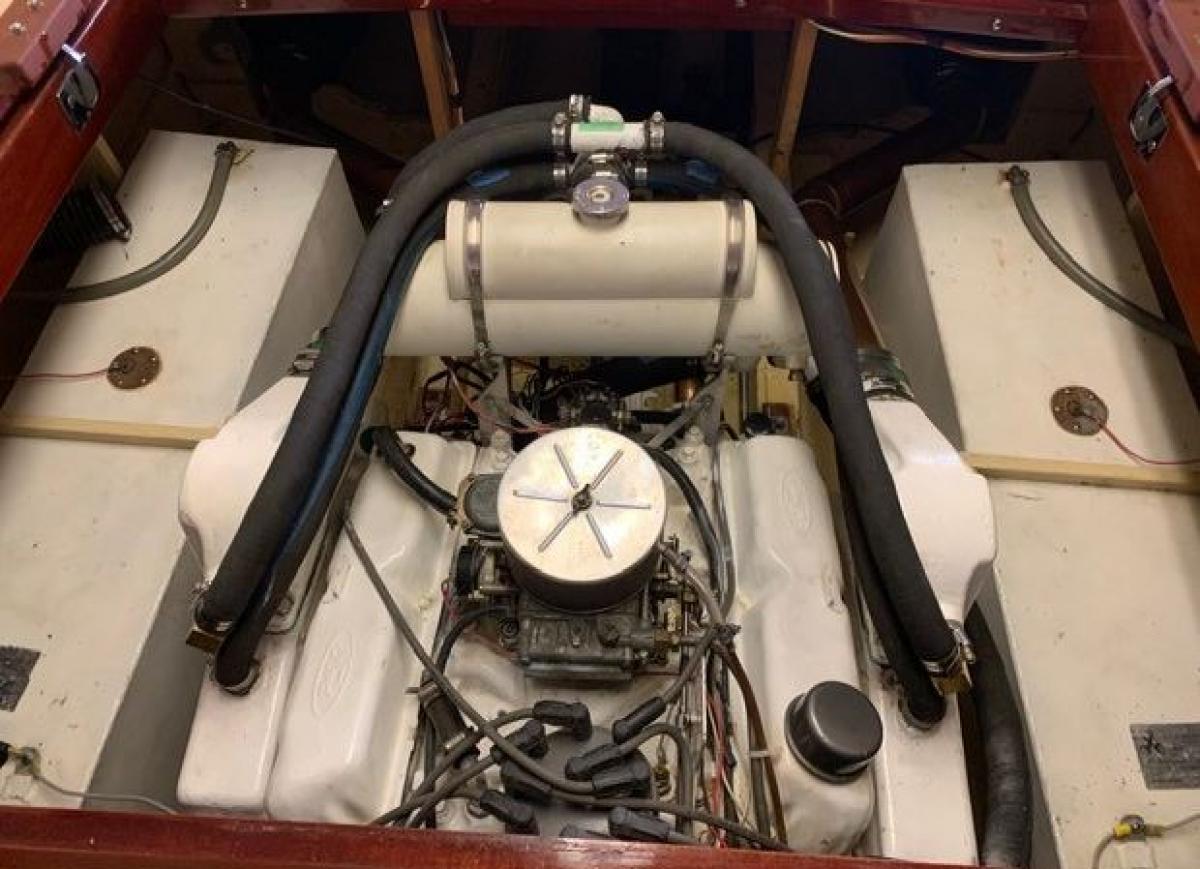 Classic Wooden Boat for Sale - 1961 GRENFELL 21' 3" CUSTOM BARRELBACK