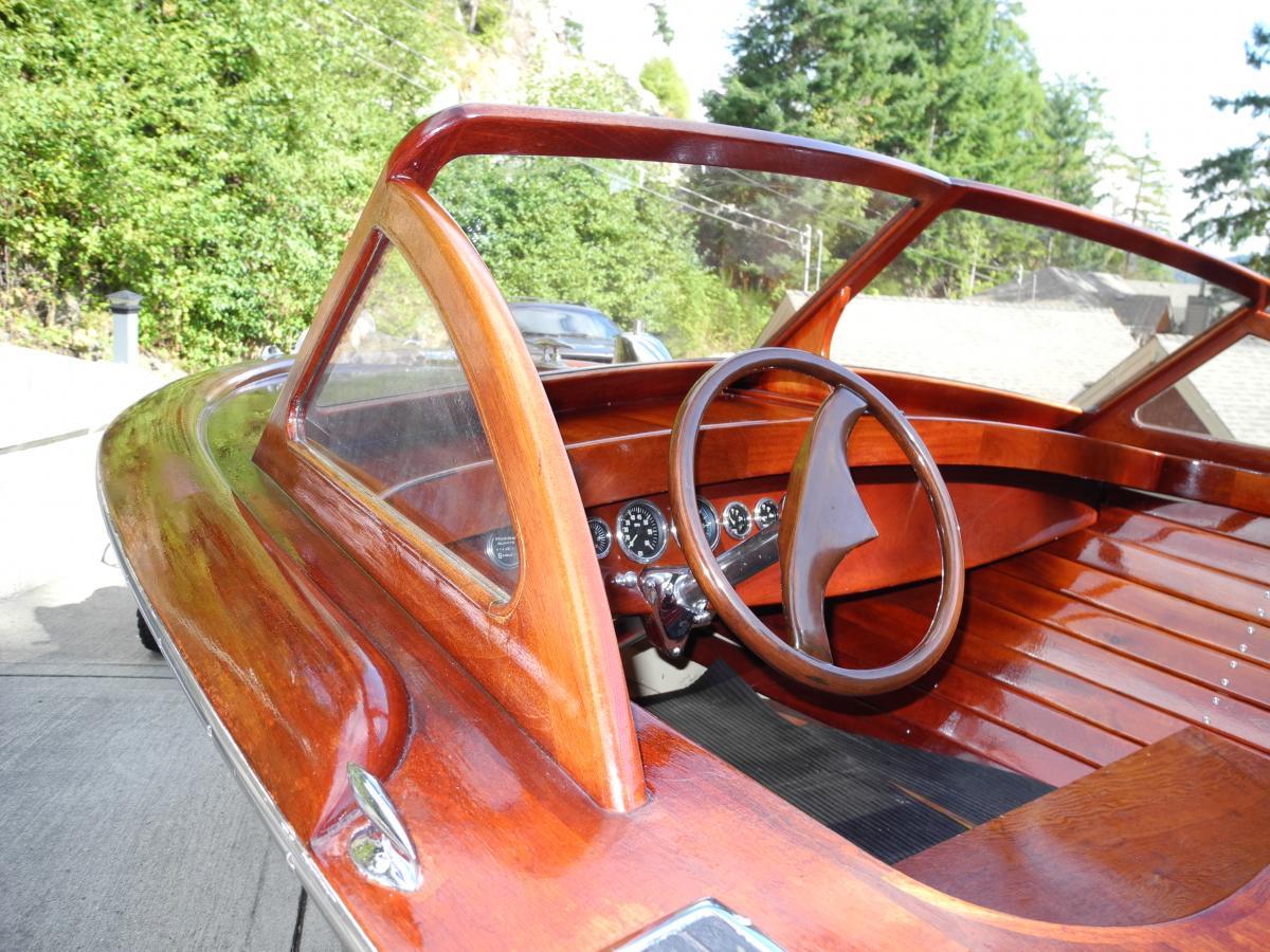 Classic Wooden Boat for Sale - 1961 GRENFELL 21' 3" CUSTOM BARRELBACK