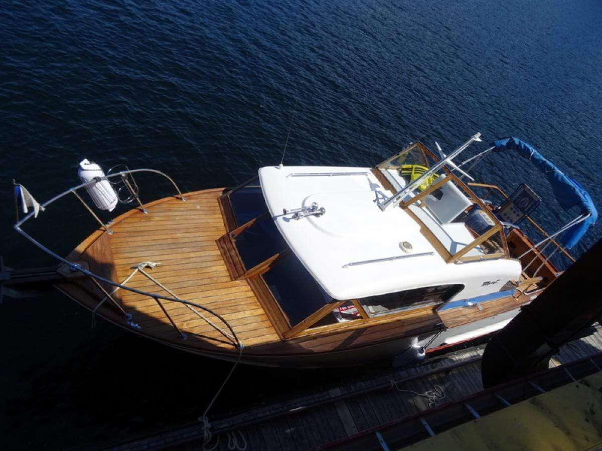 Classic Wooden Boat for Sale - 1961 TOLLEYCRAFT 26' CRUISER