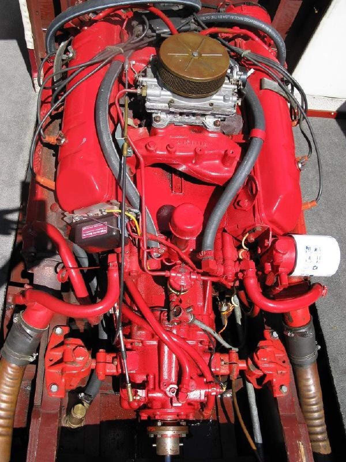 Classic Wooden Boat for Sale - 1962 CENTURY 21' CORONADO W/GULL WING TOP