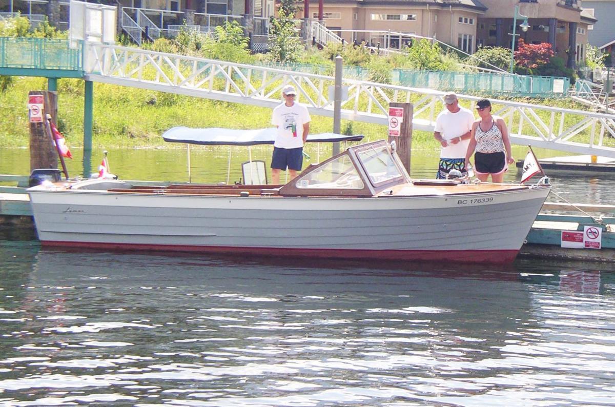 Classic Wooden Boat for Sale - 1962 LYMAN 21' UTILITY