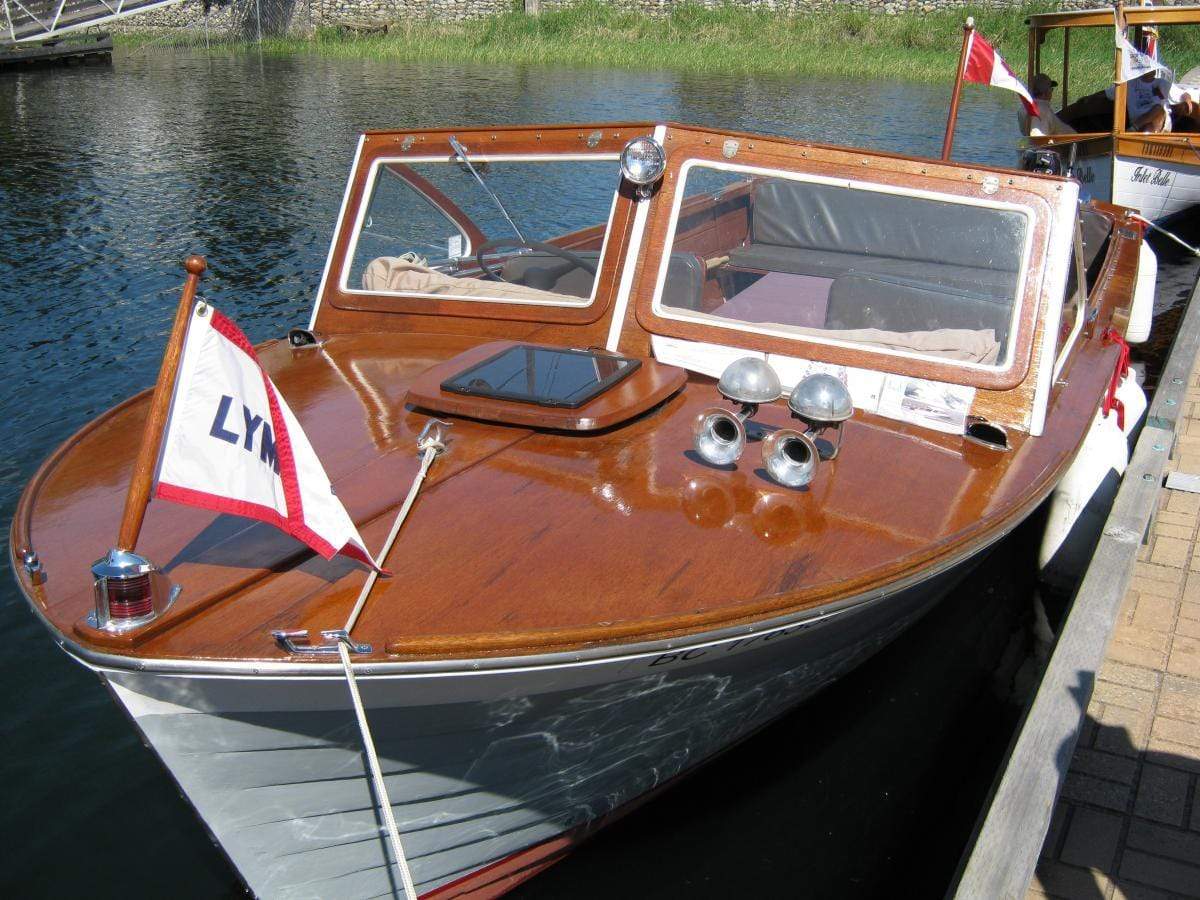 Classic Wooden Boat for Sale - 1962 LYMAN 21' UTILITY