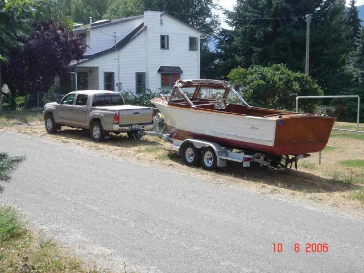 Classic Wooden Boat for Sale - 1962 LYMAN 21' UTILITY