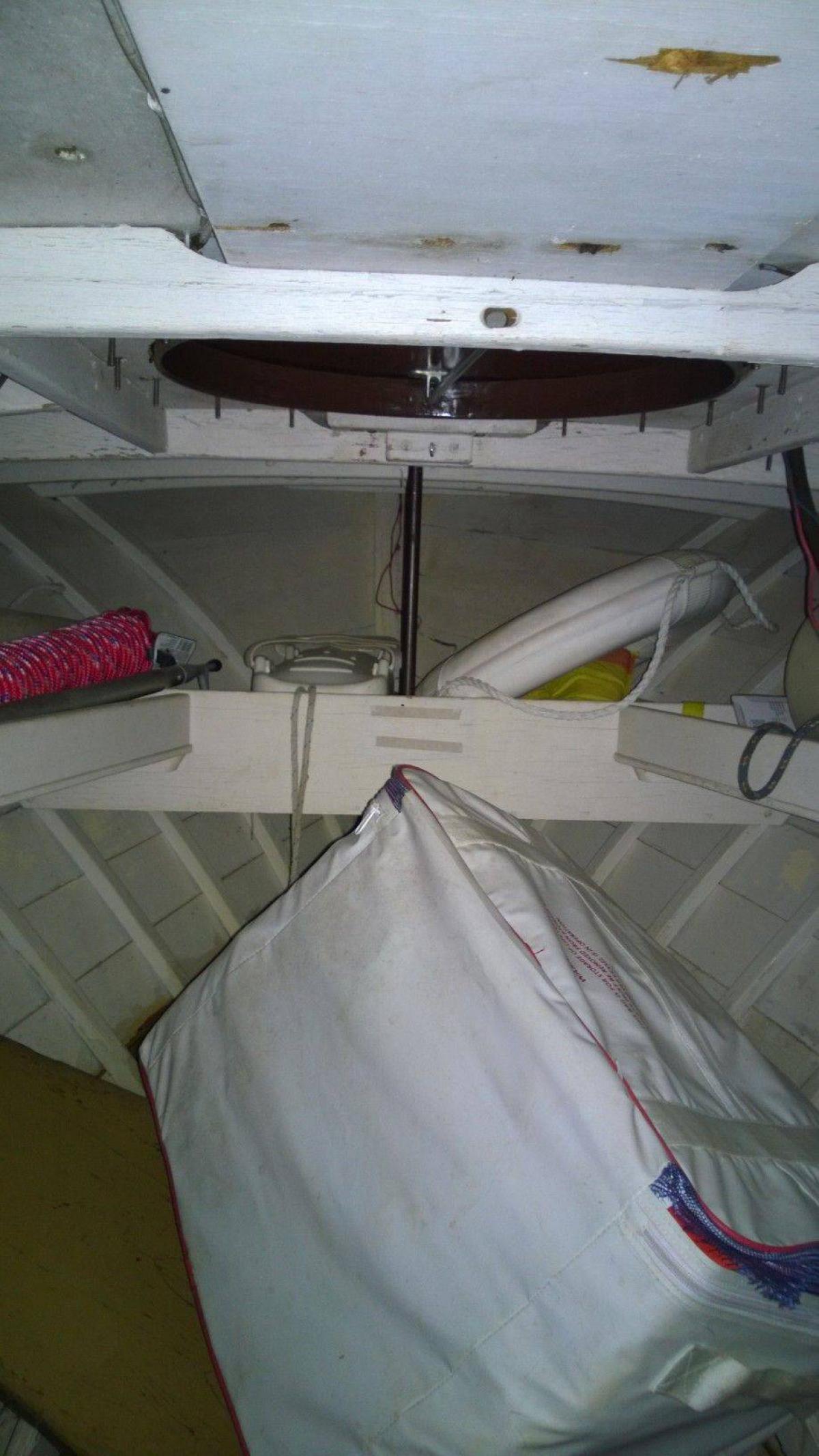 Classic Wooden Boat for Sale - 1964 LYMAN 21' CUDDY STYLE INBOARD