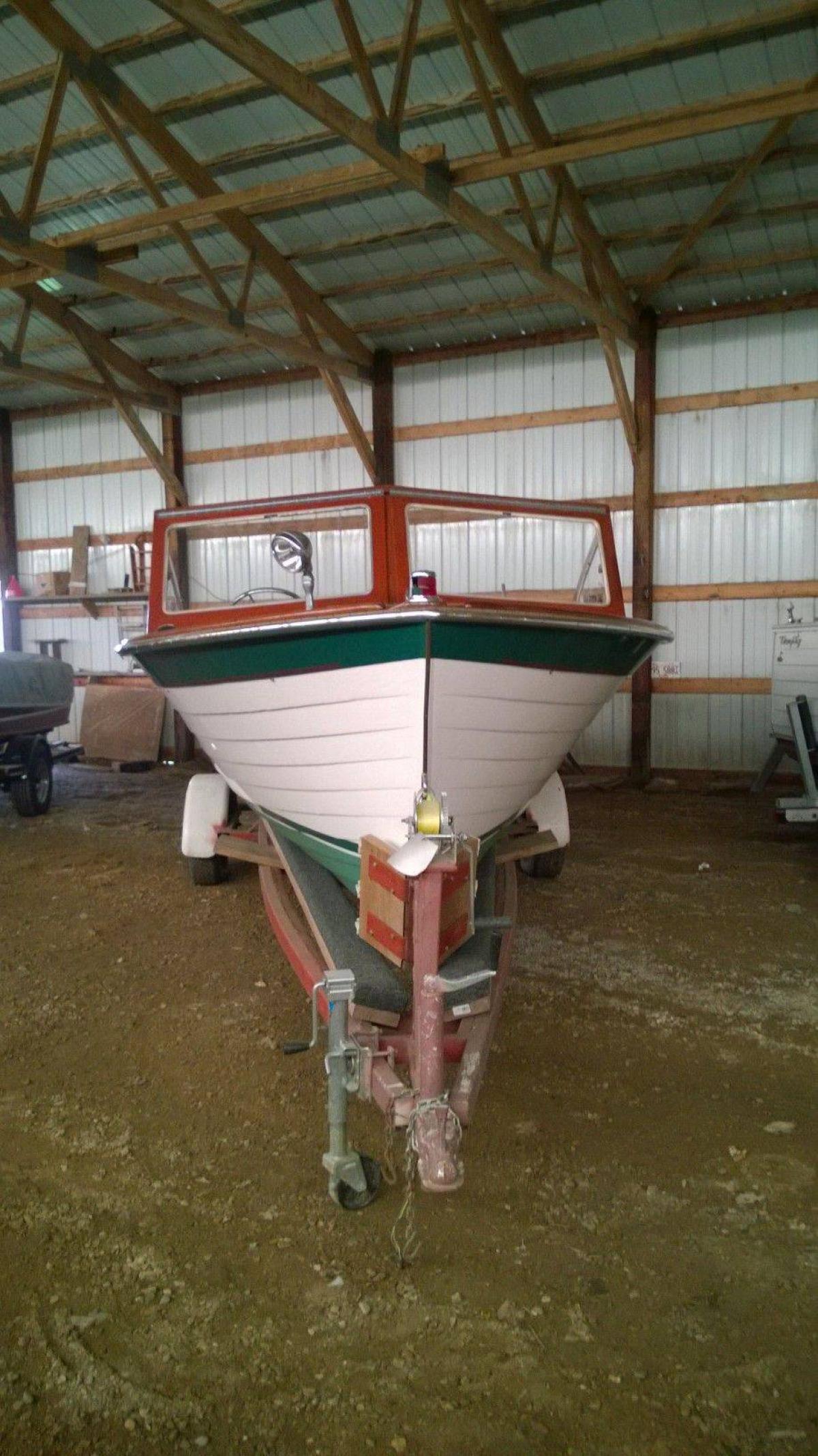 Classic Wooden Boat for Sale - 1964 LYMAN 21' CUDDY STYLE INBOARD